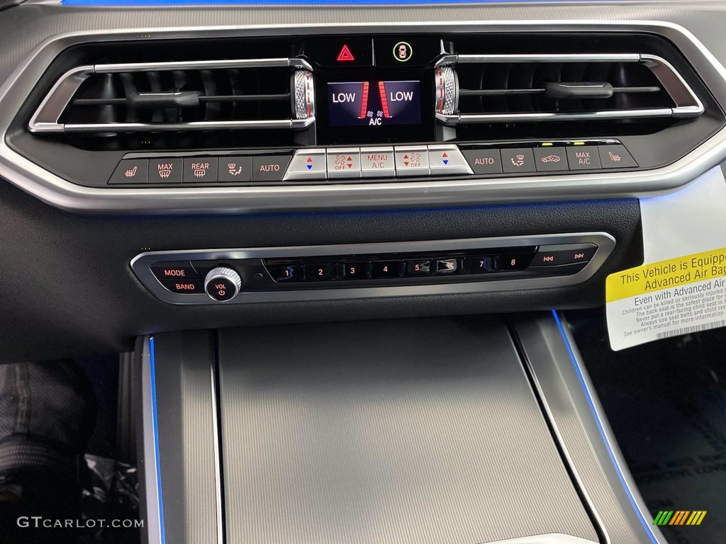 2022 BMW X5 xDrive45e Controls Photo #142794437