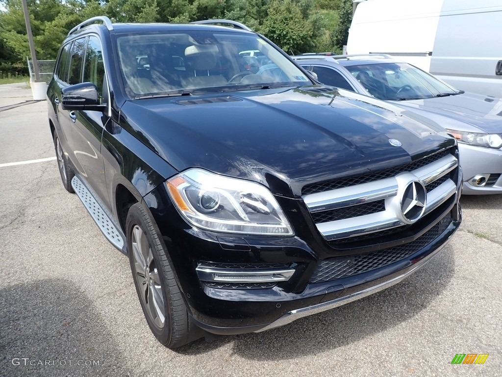 2016 GL 450 4Matic - Black / Almond Beige/Mocha photo #2