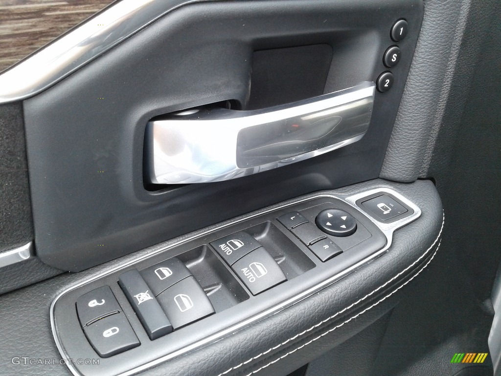 2021 Ram 4500 Laramie Crew Cab 4x4 Chassis Door Panel Photos