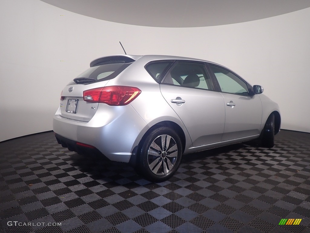 2013 Forte 5-Door EX - Bright Silver / Stone photo #14