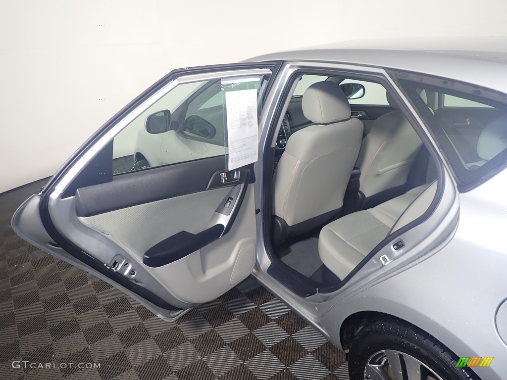 2013 Forte 5-Door EX - Bright Silver / Stone photo #31