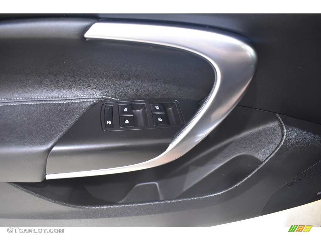 2011 Buick Regal CXL Turbo Door Panel Photos