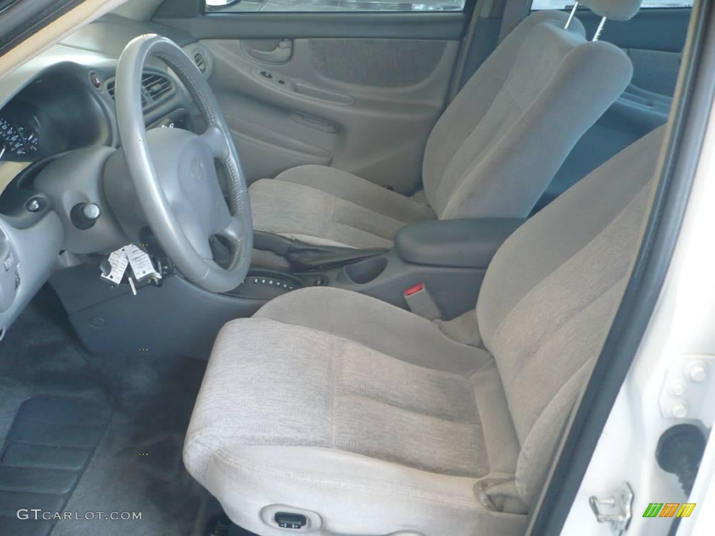 2004 Alero GL1 Sedan - Arctic White / Pewter photo #9