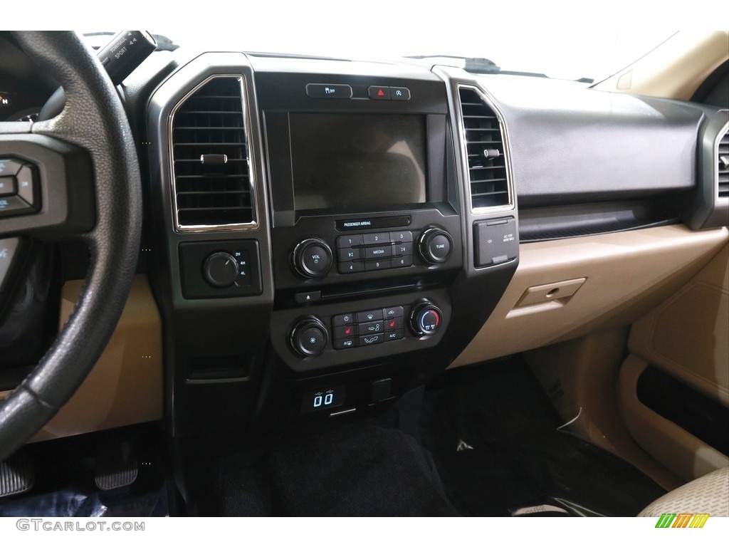 2016 F150 XLT SuperCab 4x4 - Caribou / Medium Light Camel photo #10
