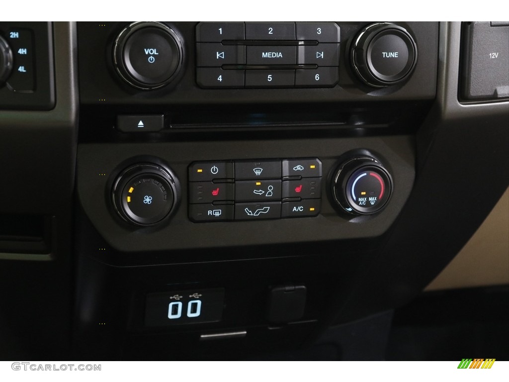 2016 F150 XLT SuperCab 4x4 - Caribou / Medium Light Camel photo #13