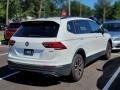 Pure White - Tiguan SE 4Motion Photo No. 3