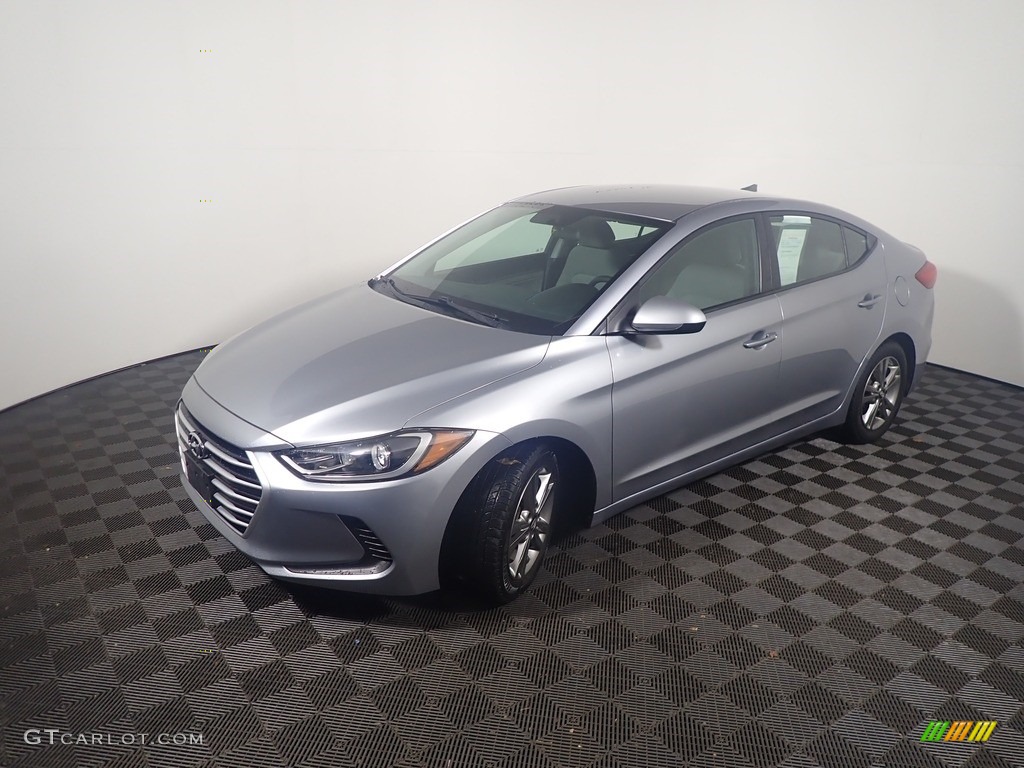 2017 Elantra SE - Gray / Gray photo #9