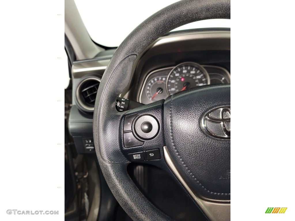 2015 RAV4 LE - Pyrite Mica / Black photo #19