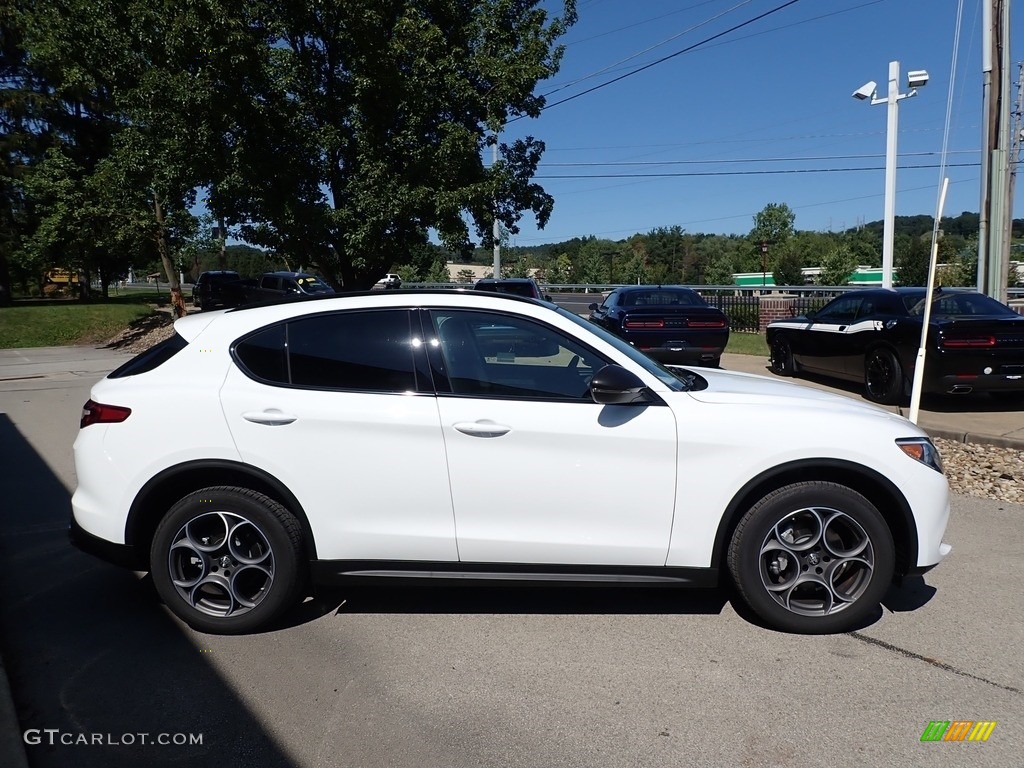 2021 Stelvio Sprint AWD - Alfa White / Black photo #4