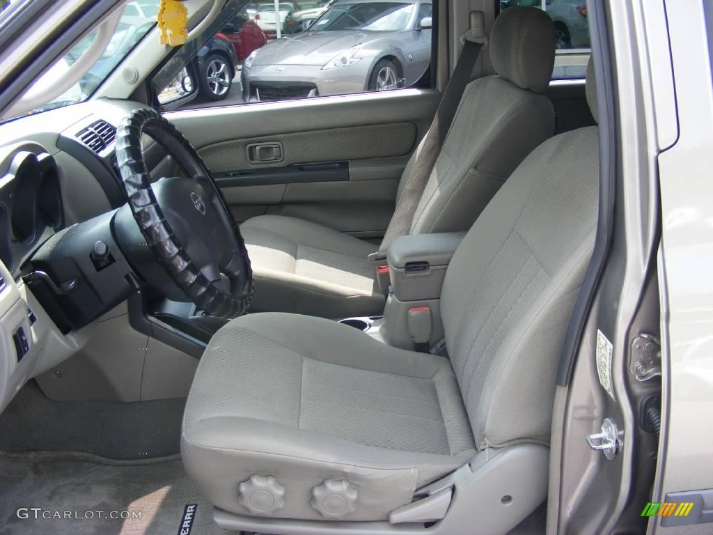 2004 Xterra XE - Granite Metallic / Gray photo #12