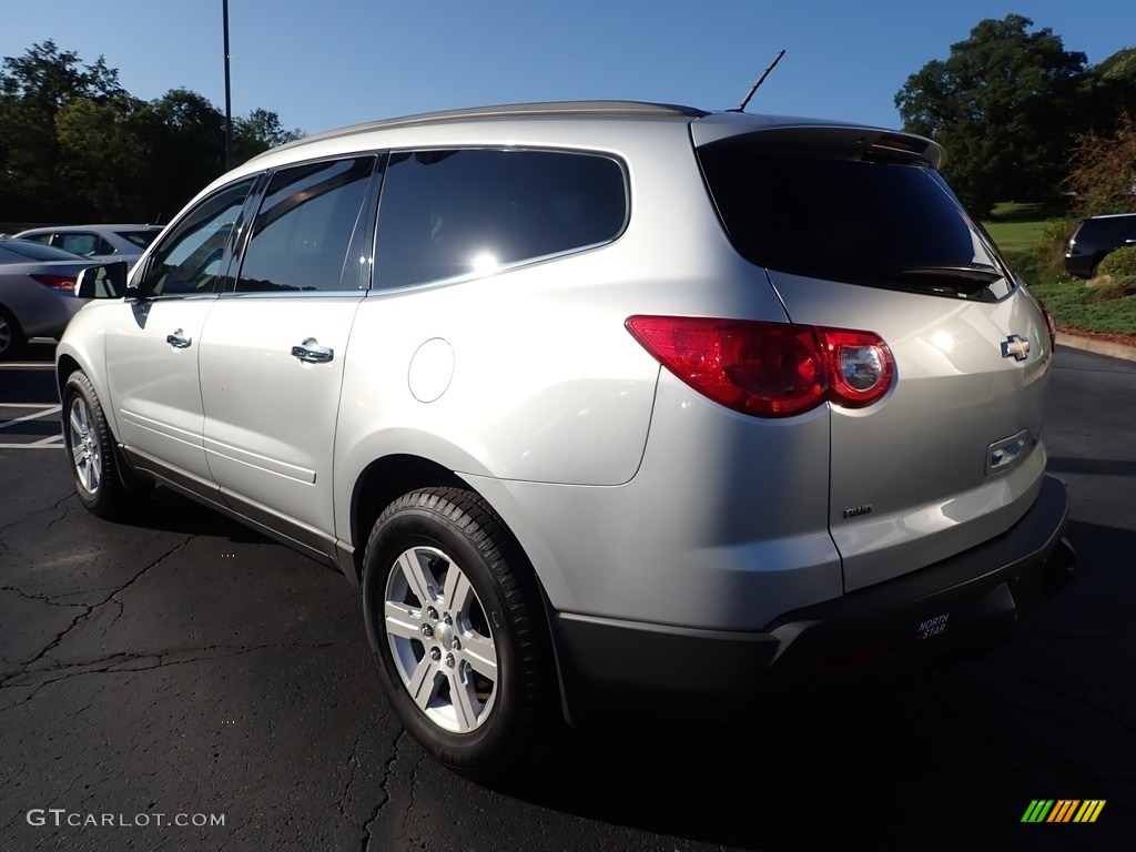 2011 Traverse LT AWD - Silver Ice Metallic / Ebony/Ebony photo #12