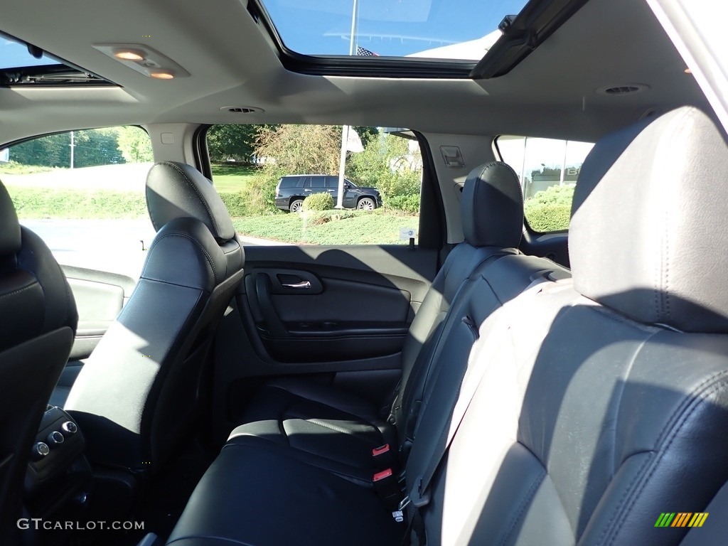 2011 Traverse LT AWD - Silver Ice Metallic / Ebony/Ebony photo #16