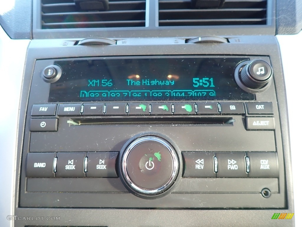 2011 Traverse LT AWD - Silver Ice Metallic / Ebony/Ebony photo #22