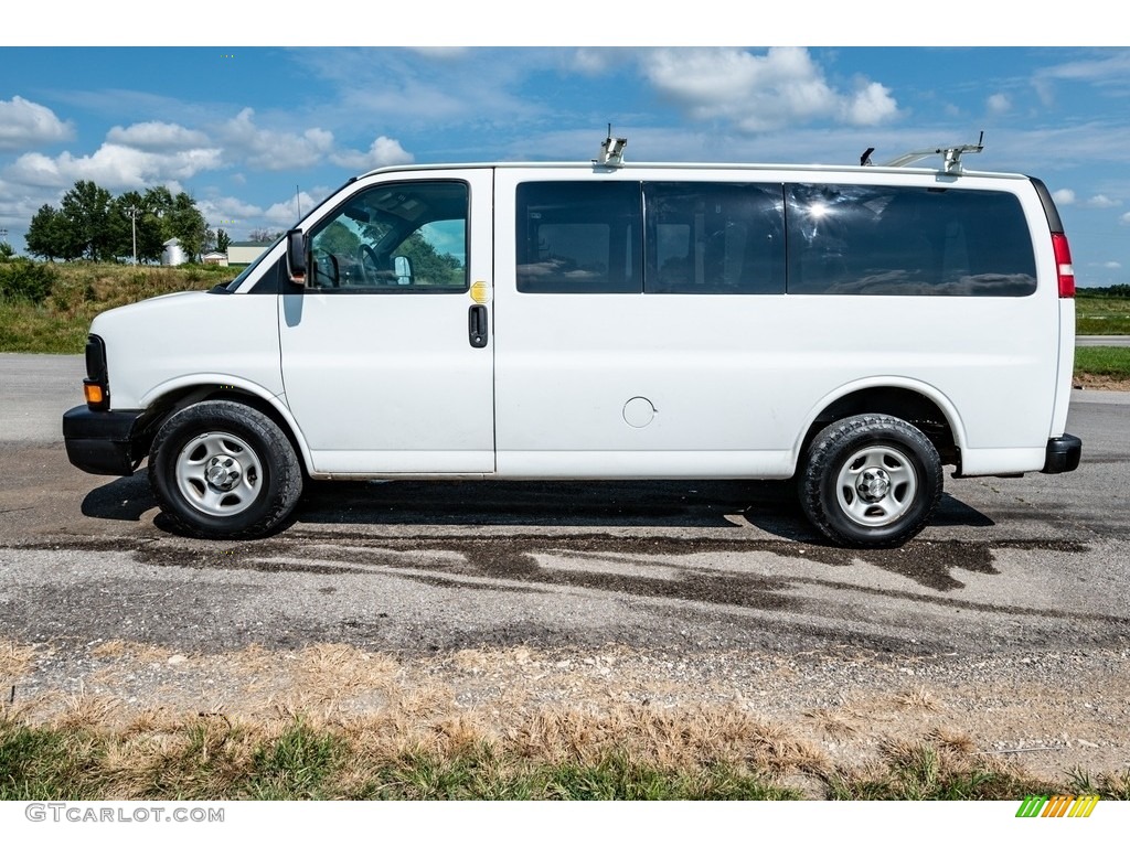 Summit White 2008 Chevrolet Express LS 1500 AWD Passenger Van Exterior Photo #142807017