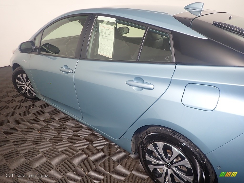 2021 Prius XLE AWD-e - Sea Glass Pearl / Black photo #19