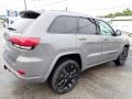Sting-Gray - Grand Cherokee Laredo 4x4 Photo No. 6