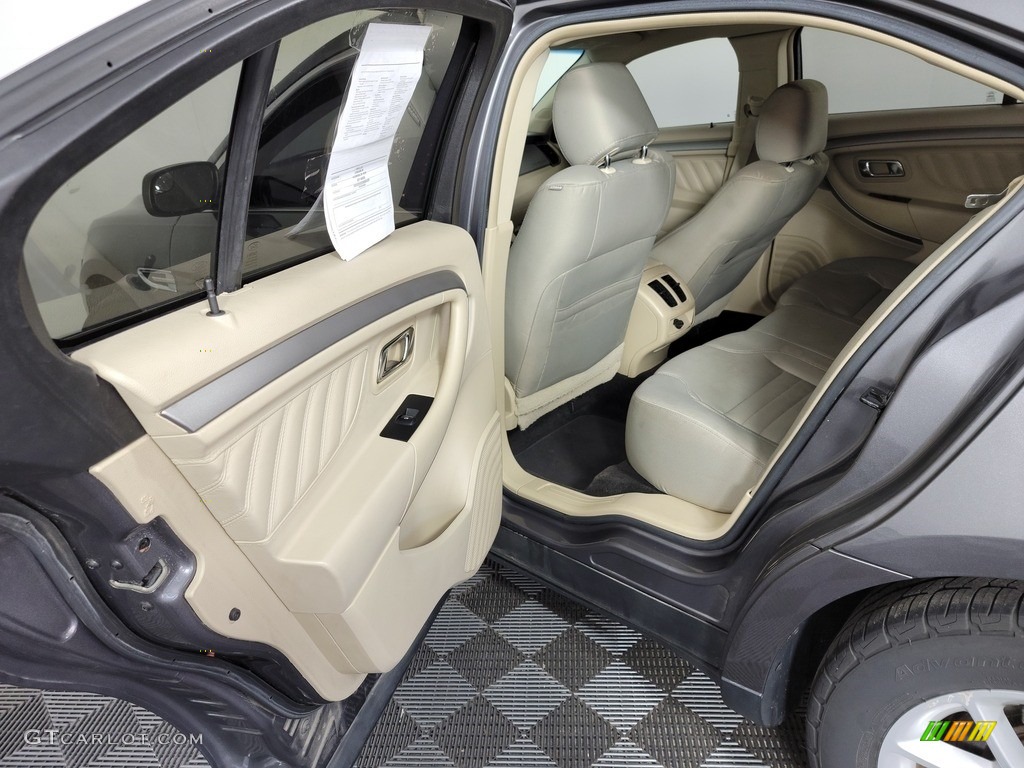 2013 Taurus SE - Sterling Gray Metallic / Dune photo #22