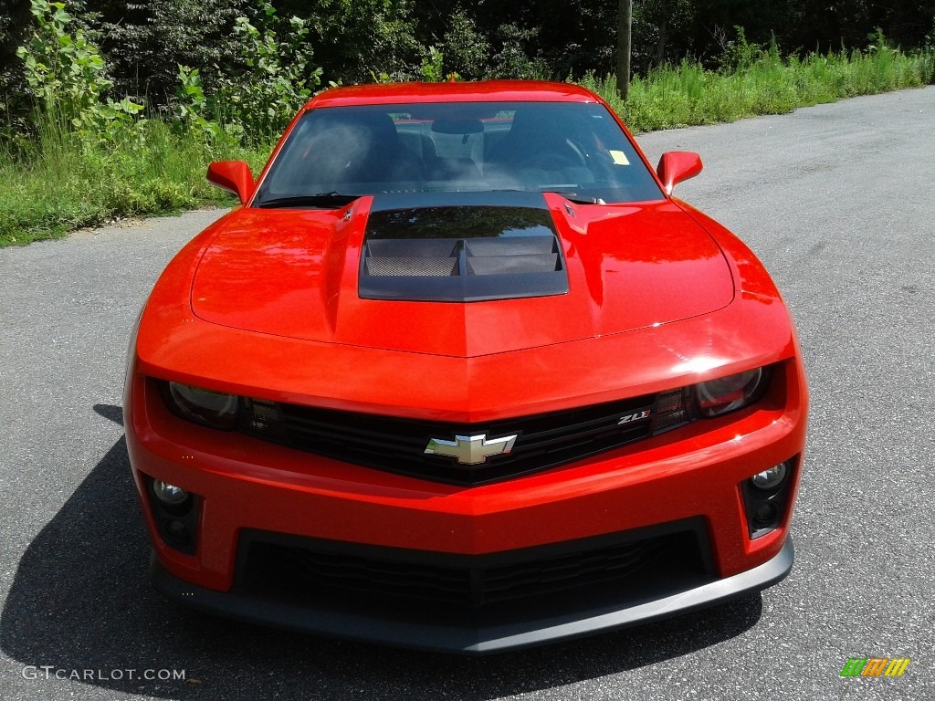 2015 Camaro ZL1 Coupe - Red Hot / Black photo #3