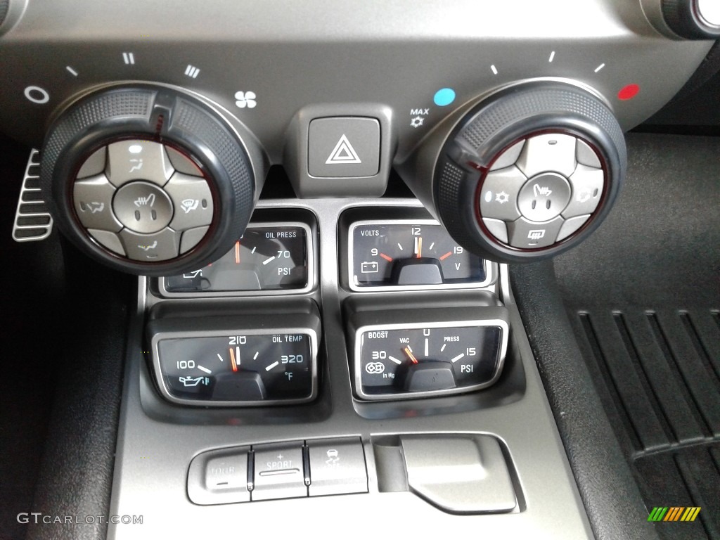 2015 Chevrolet Camaro ZL1 Coupe Controls Photos
