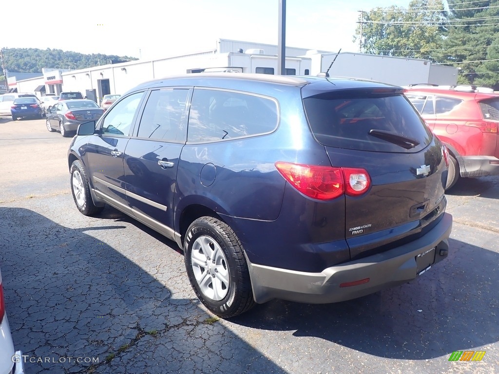 2011 Traverse LS AWD - Dark Blue Metallic / Dark Gray/Light Gray photo #9