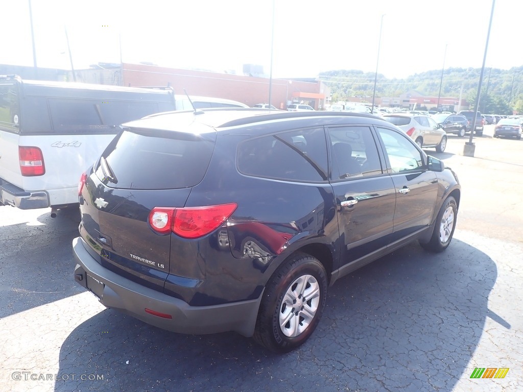2011 Traverse LS AWD - Dark Blue Metallic / Dark Gray/Light Gray photo #12