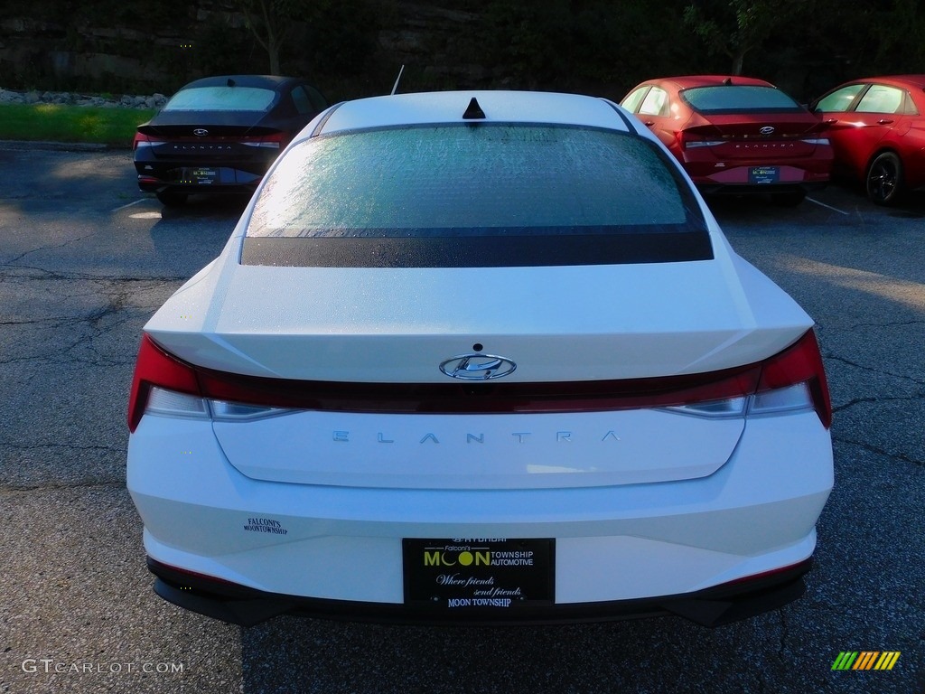 2022 Elantra SEL - Quartz White / Black photo #3