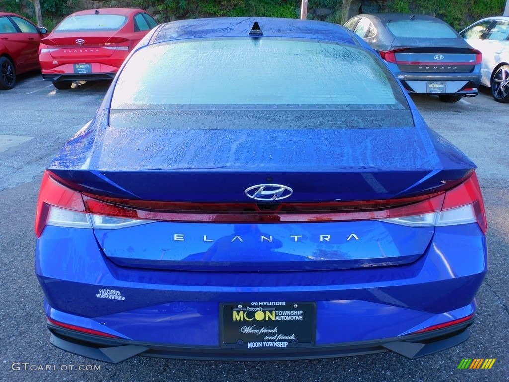 2022 Elantra SEL - Blue / Black photo #3