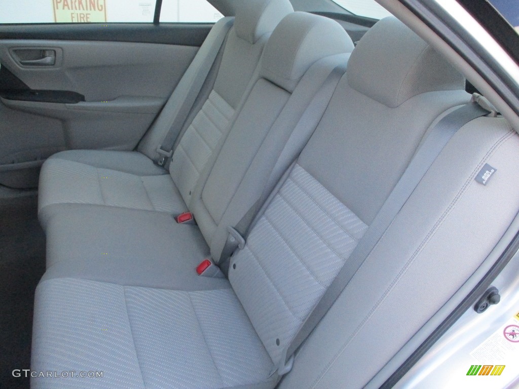 2015 Camry LE - Celestial Silver Metallic / Ash photo #12