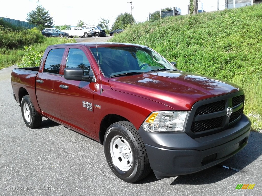 2020 1500 Classic Tradesman Crew Cab 4x4 - Delmonico Red Pearl / Black/Diesel Gray photo #4