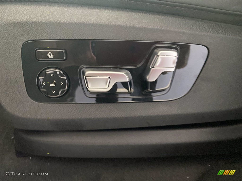 2022 BMW X6 M50i Controls Photo #142818791