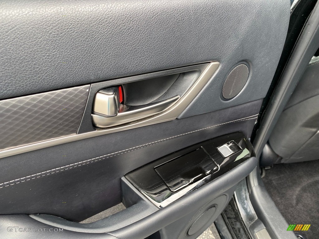 2017 Lexus GS 350 F Sport Door Panel Photos
