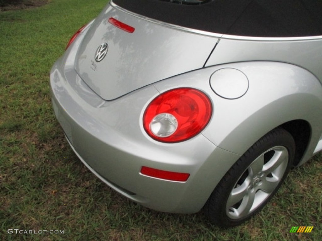 2006 New Beetle 2.5 Convertible - Reflex Silver / Black photo #69