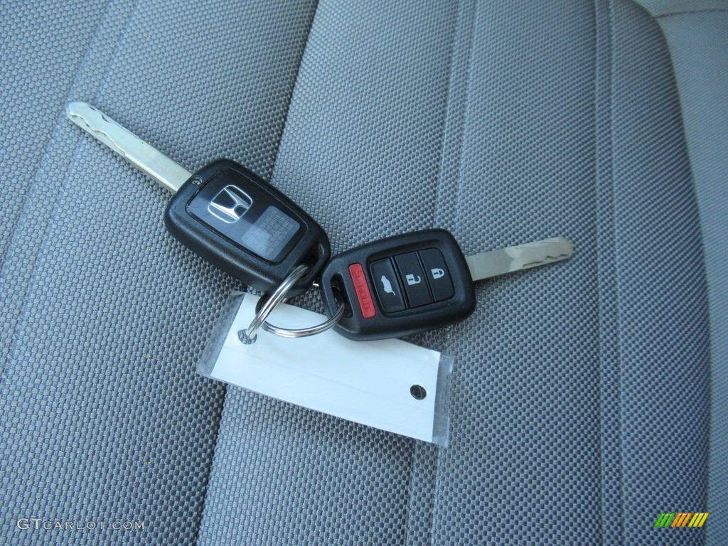 2018 CR-V LX - Basque Red Pearl II / Gray photo #20