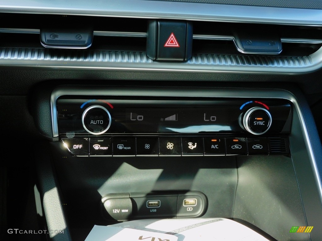 2022 Kia K5 LXS Controls Photos