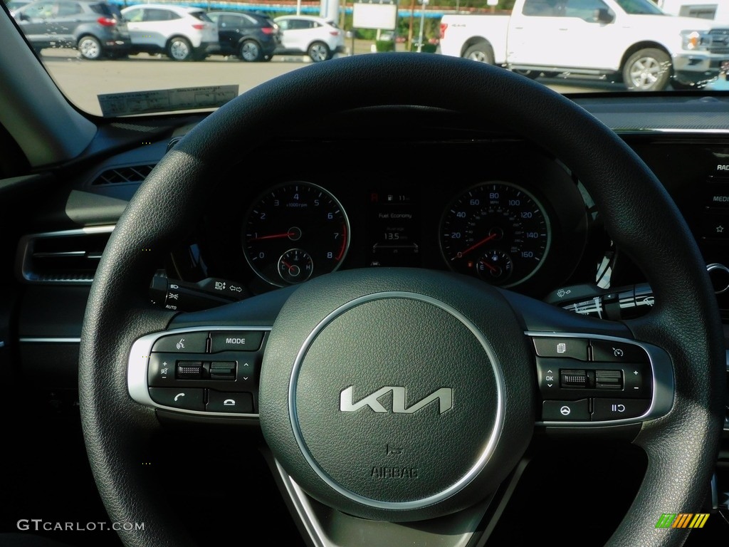 2022 Kia K5 LXS Steering Wheel Photos