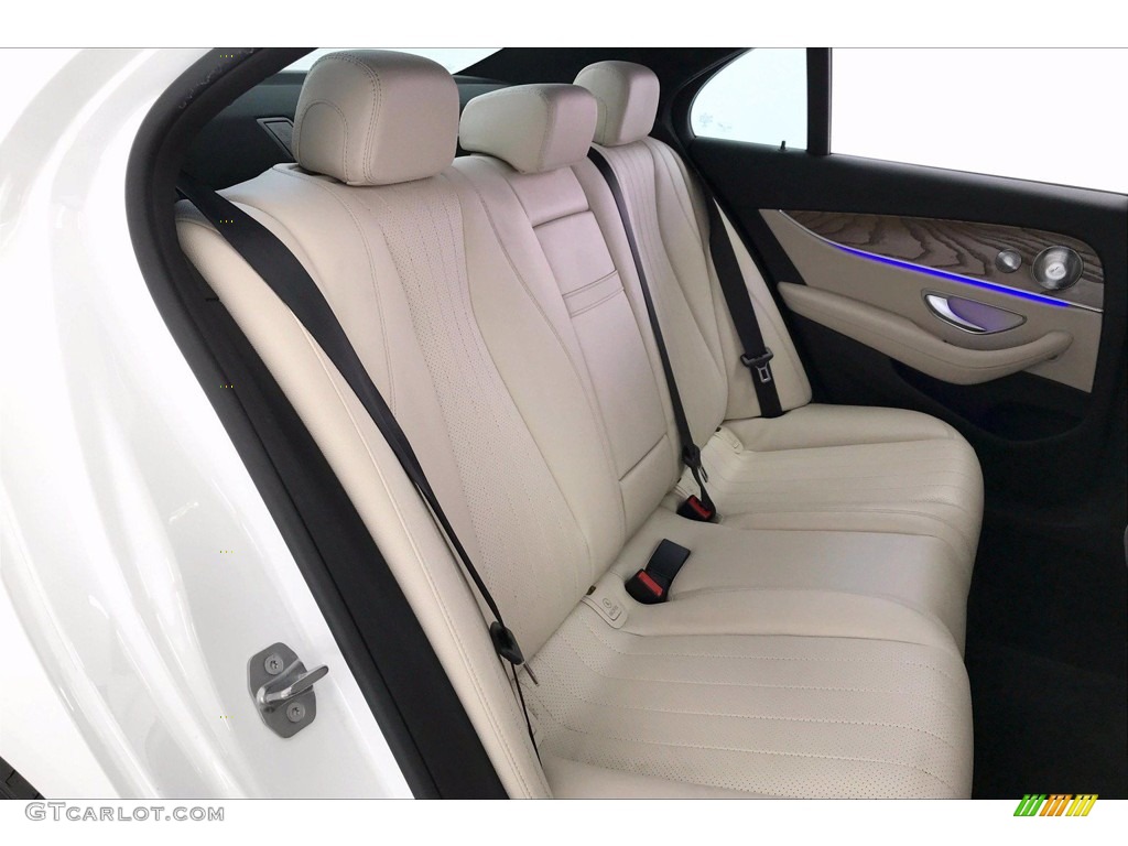 2017 Mercedes-Benz E 300 Sedan Rear Seat Photo #142827590