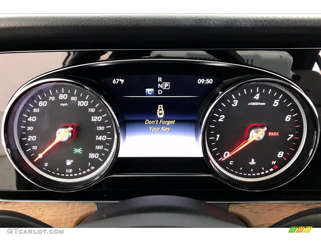 2017 Mercedes-Benz E 300 Sedan Gauges Photos