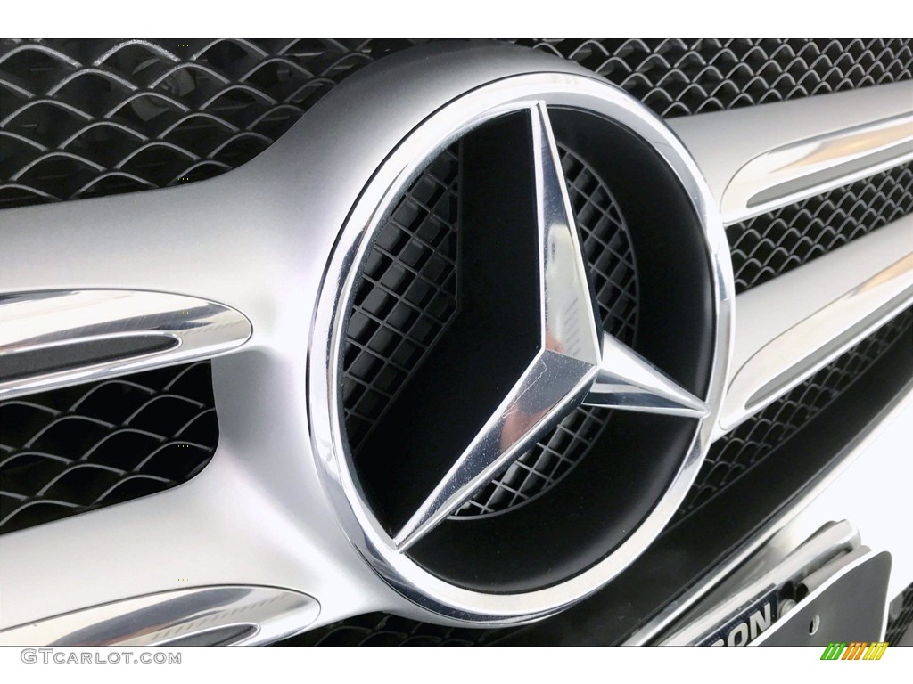 2017 Mercedes-Benz E 300 Sedan Marks and Logos Photo #142828142