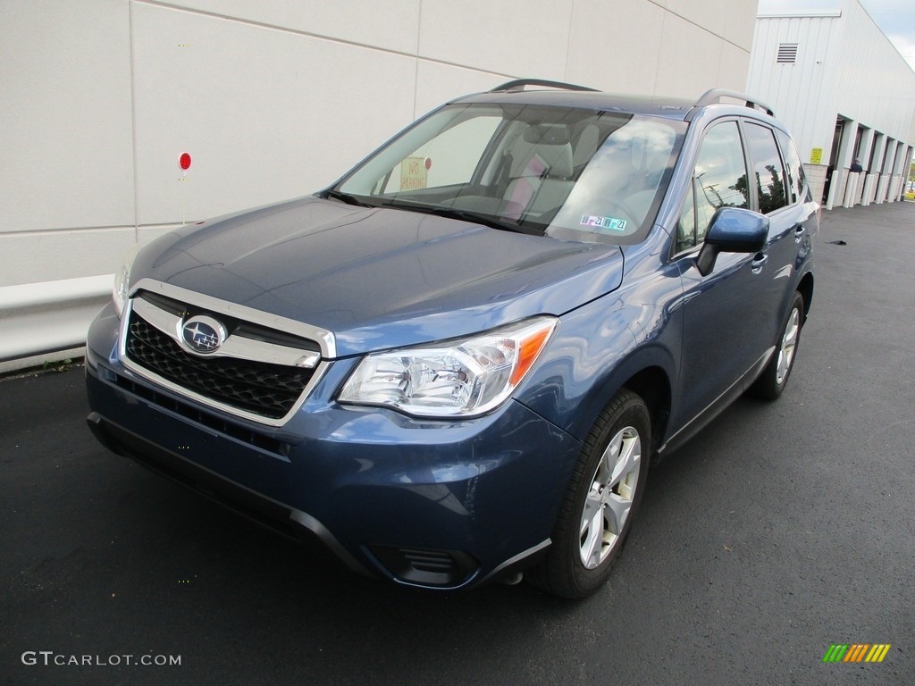 2014 Forester 2.5i Premium - Marine Blue Pearl / Platinum photo #9