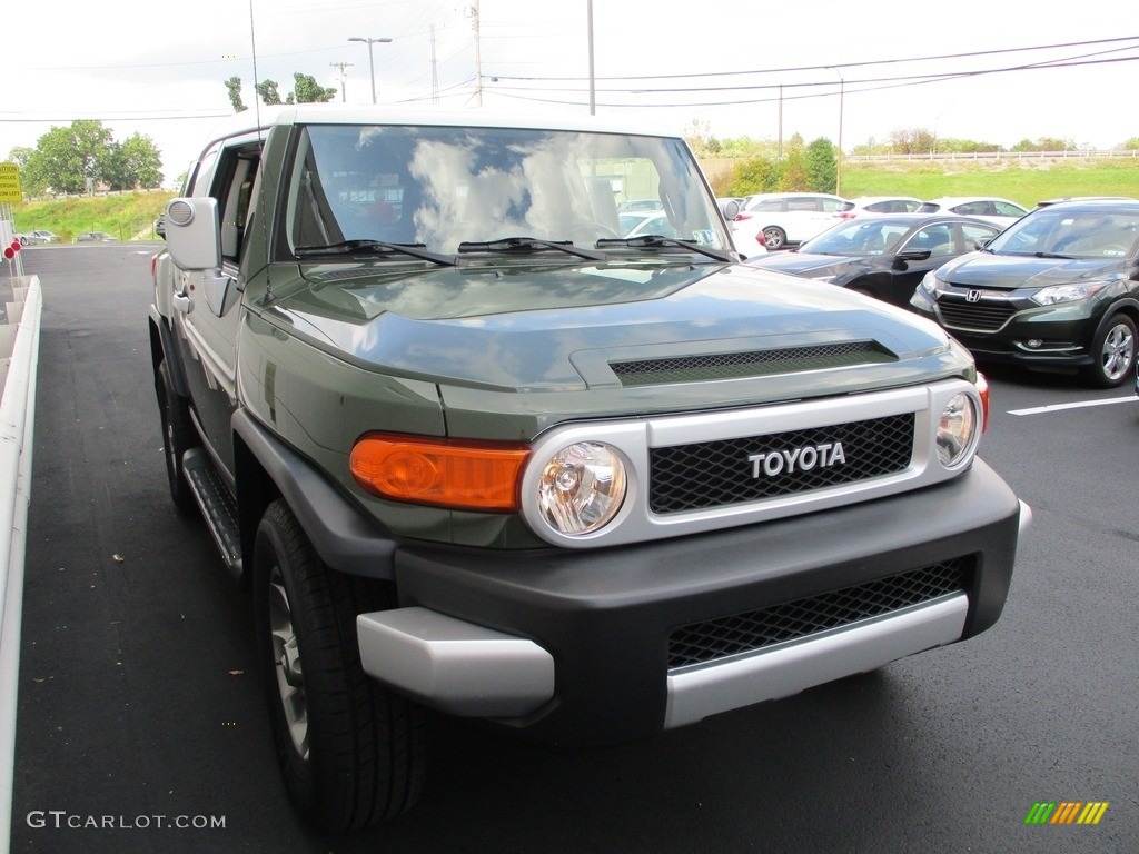 2012 FJ Cruiser 4WD - Army Green / Dark Charcoal photo #7