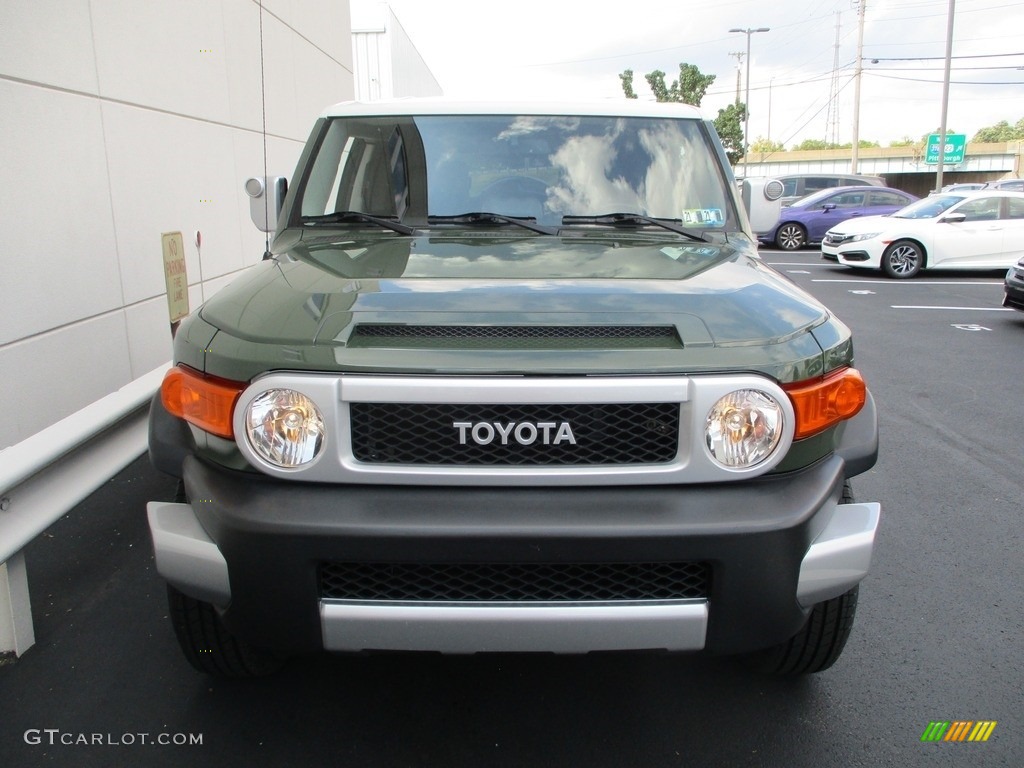 2012 FJ Cruiser 4WD - Army Green / Dark Charcoal photo #8