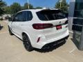 Mineral White Metallic - X5 M  Photo No. 2