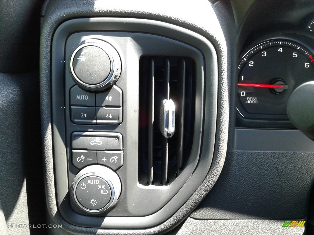 2019 Silverado 1500 Custom Z71 Trail Boss Crew Cab 4WD - Summit White / Jet Black photo #17