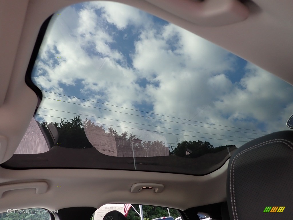 2021 Ford Mustang Mach-E Premium eAWD Sunroof Photo #142833419