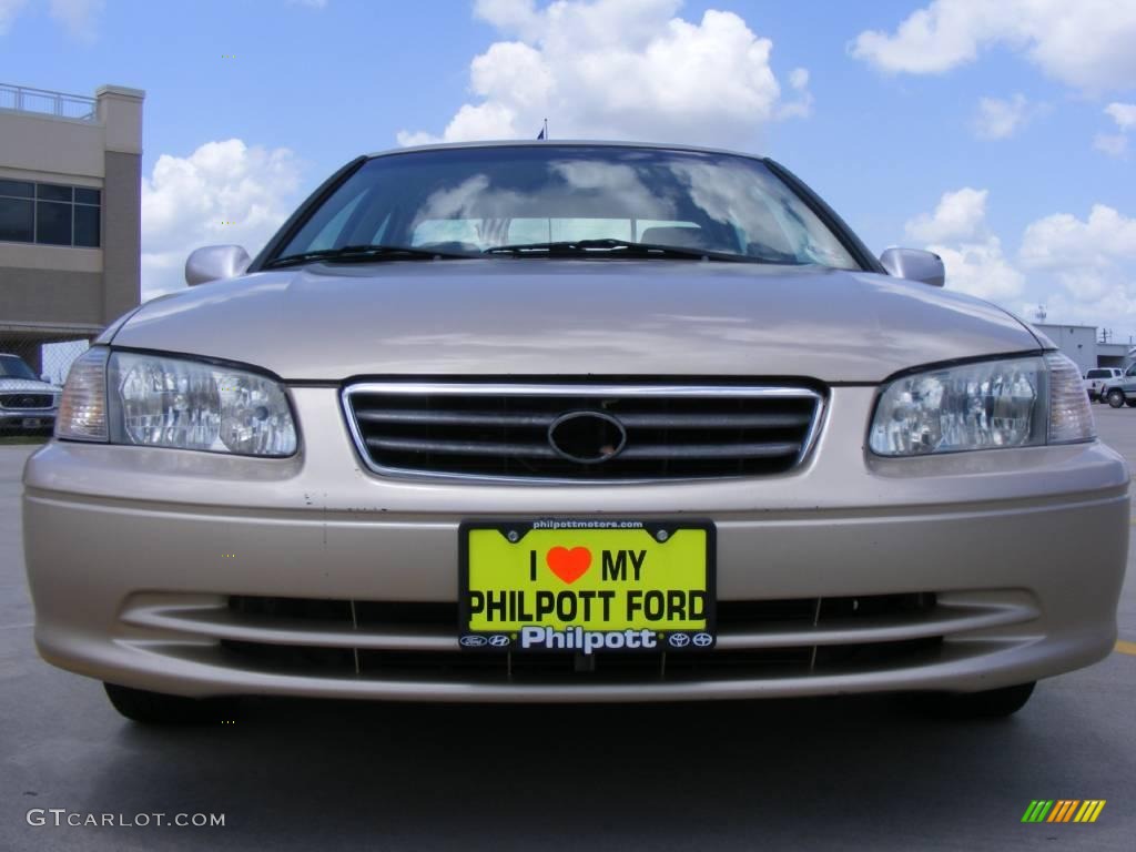 2000 Camry LE - Cashmere Beige Metallic / Oak photo #9