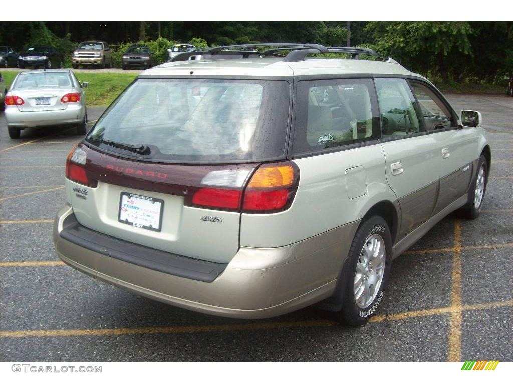 2004 Outback Limited Wagon - Champagne Gold Opal / Beige photo #22