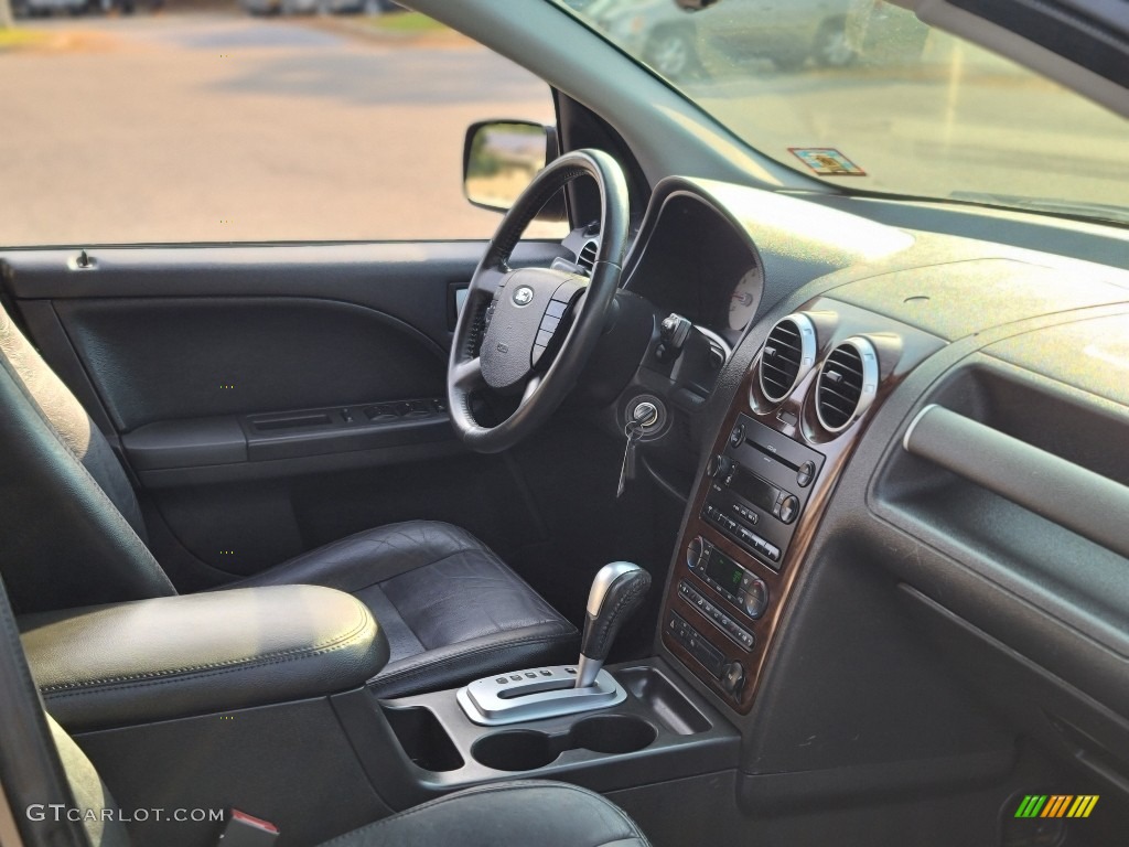 2006 Freestyle Limited AWD - Dark Shadow Grey Metallic / Black photo #10