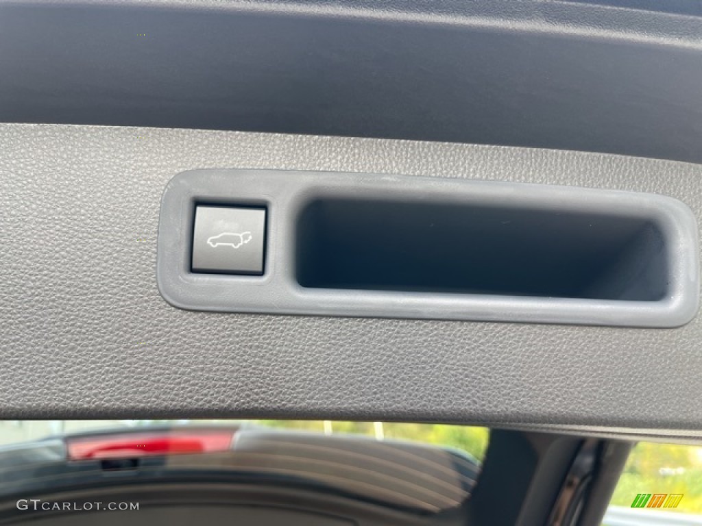 2021 Highlander LE AWD - Magnetic Gray Metallic / Black photo #12