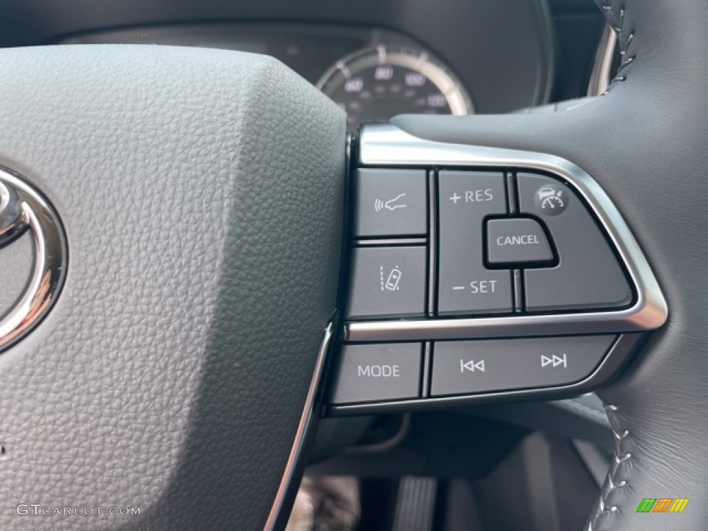 2021 Highlander LE AWD - Magnetic Gray Metallic / Black photo #22