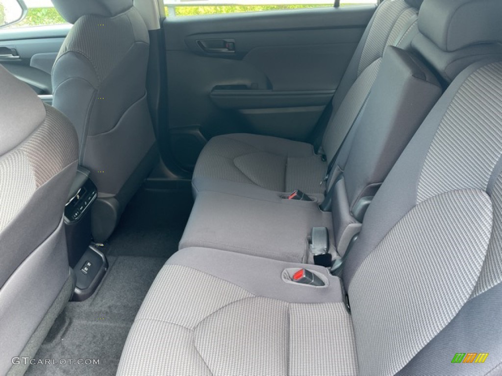 2021 Highlander LE AWD - Magnetic Gray Metallic / Black photo #28